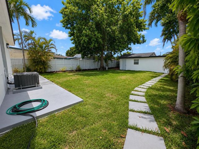 7239 NW Third Street, Miami, FL 33126
