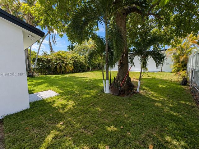 7239 NW Third Street, Miami, FL 33126