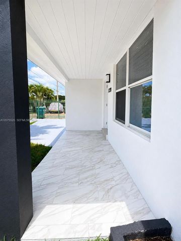7239 NW Third Street, Miami, FL 33126