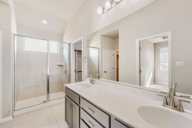 170 Silver Glen DR, Kyle, TX 78640