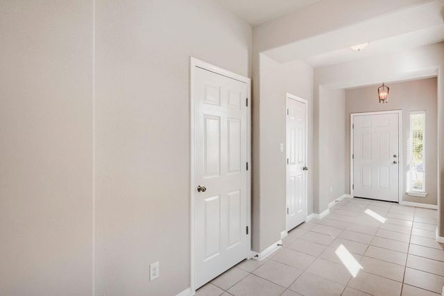 170 Silver Glen DR, Kyle, TX 78640