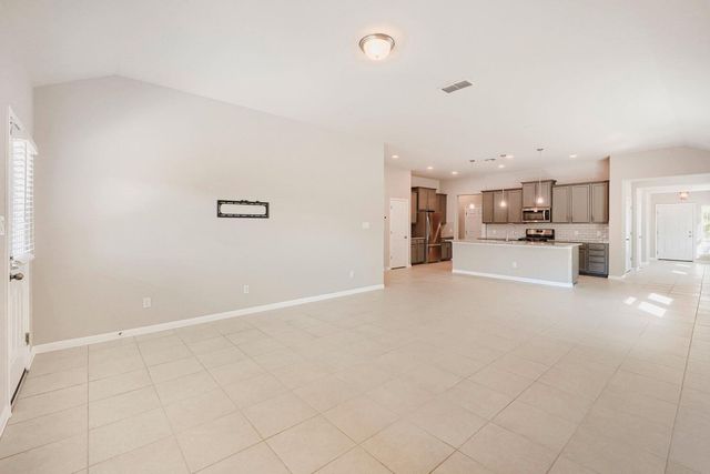 170 Silver Glen DR, Kyle, TX 78640