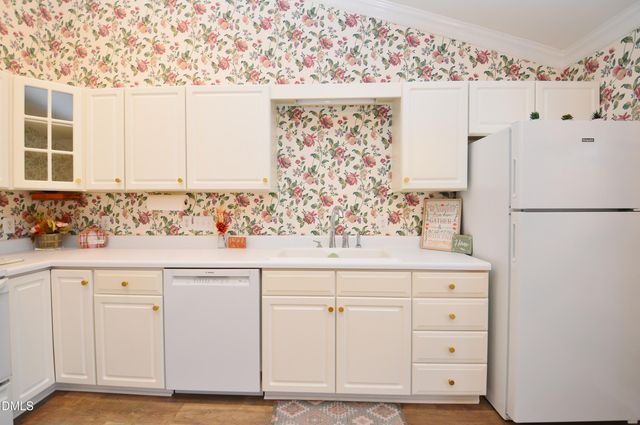 2913 Alamance Road, Burlington, NC 27215