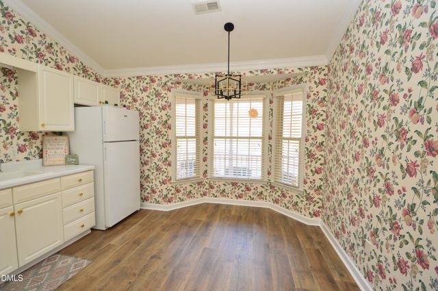 2913 Alamance Road, Burlington, NC 27215