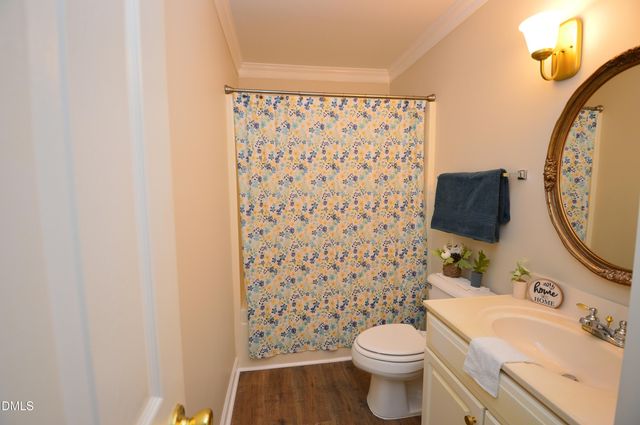 2913 Alamance Road, Burlington, NC 27215