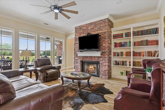 445 W LCR 424, Groesbeck, TX 76642