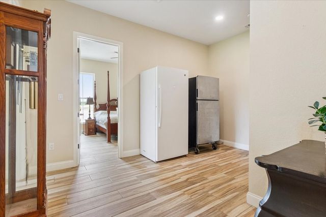 445 W LCR 424, Groesbeck, TX 76642