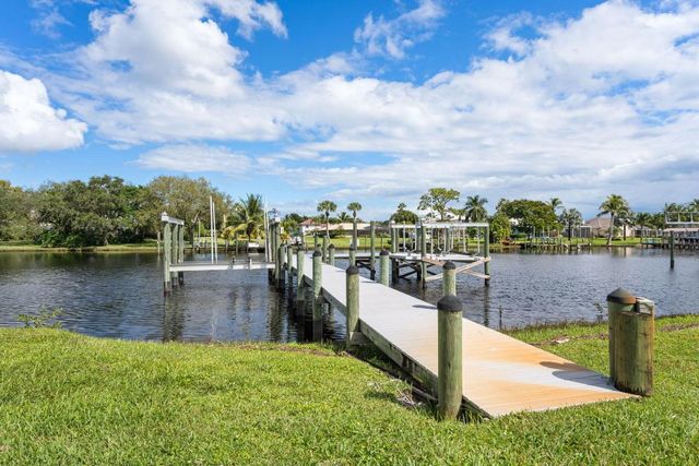 2441 SE North Lookout Boulevard, Port St. Lucie, Port St Lucie, FL 34984