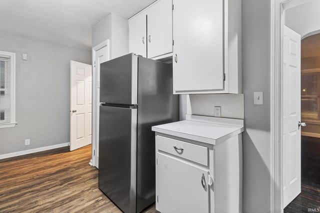 1703 Corby Boulevard, South Bend, IN 46617