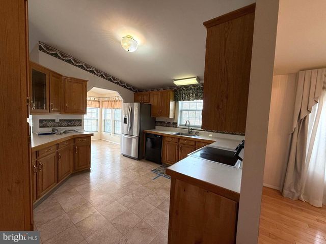 600 MULBERRY CT, New Hope, PA 18938