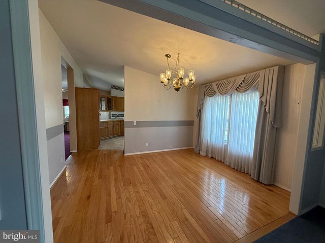 600 MULBERRY CT, New Hope, PA 18938