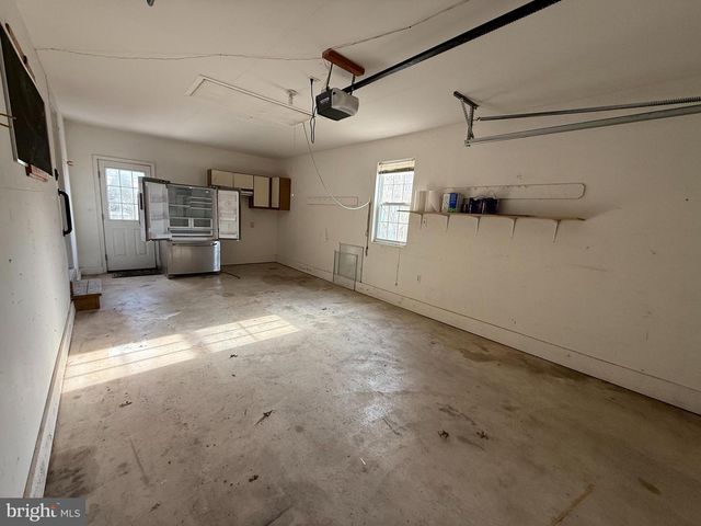 600 MULBERRY CT, New Hope, PA 18938