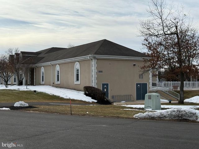 600 MULBERRY CT, New Hope, PA 18938