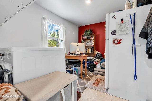 8 Bronia Street, Howell, NJ 07731