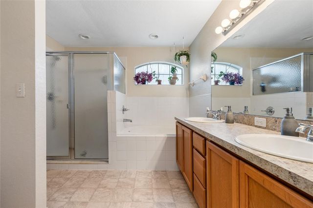 1131 HIGHLAND MEADOWS STREET, Davenport, FL 33837