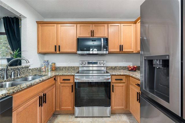 1131 HIGHLAND MEADOWS STREET, Davenport, FL 33837