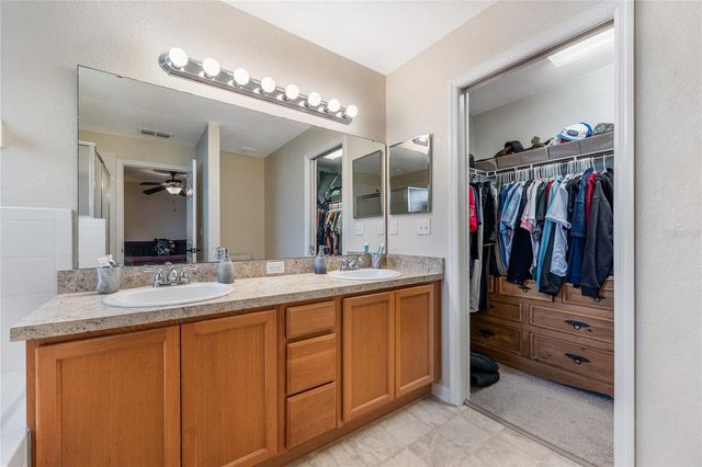 1131 HIGHLAND MEADOWS STREET, Davenport, FL 33837