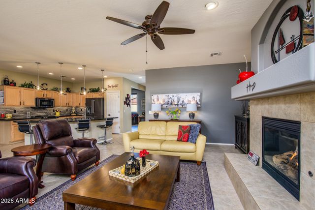 42495 W HEAVENLY Place, Maricopa, AZ 85138