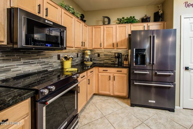 42495 W HEAVENLY Place, Maricopa, AZ 85138