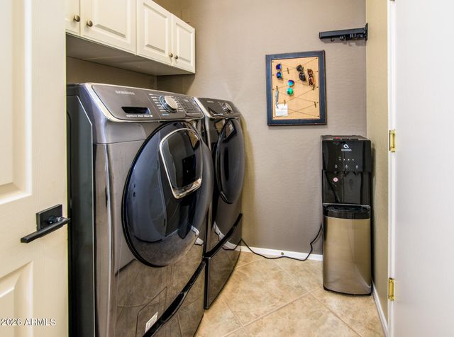 42495 W HEAVENLY Place, Maricopa, AZ 85138