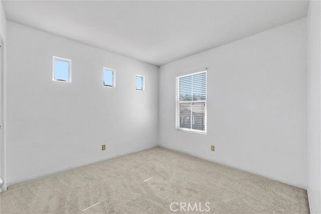 323 Lydia, Corona, CA 92882