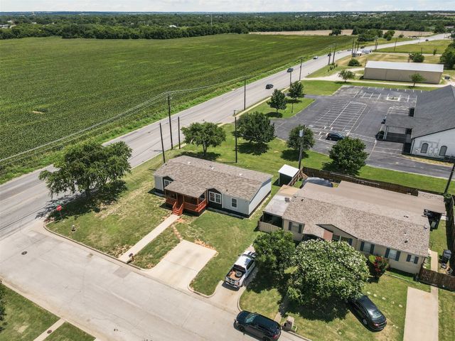 1401 Old Bridge Road, Cleburne, TX 76033