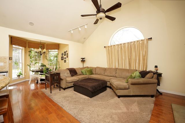 941 Ruckel Drive, Niceville, FL 32578