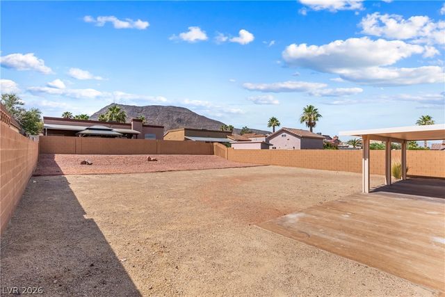 433 Waterwheel Falls Drive, Henderson, NV 89015