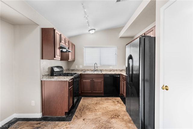 433 Waterwheel Falls Drive, Henderson, NV 89015