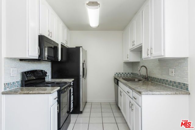 8710 Belford Avenue 215B, Los Angeles, CA 90045