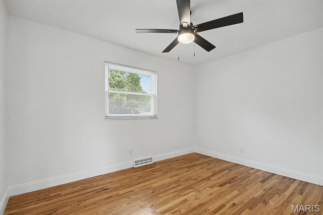 11247 Fawnhaven Drive, St Louis, MO 63126