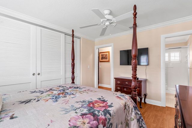 2930 Crosley Drive E M, West Palm Beach, FL 33415