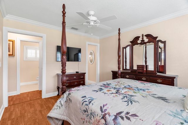 2930 Crosley Drive E M, West Palm Beach, FL 33415