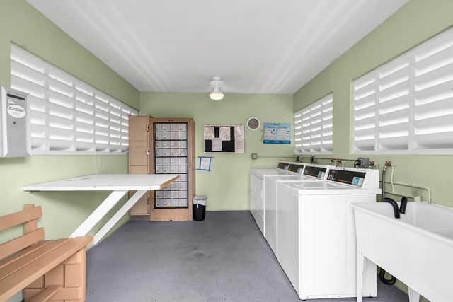 2930 Crosley Drive E M, West Palm Beach, FL 33415
