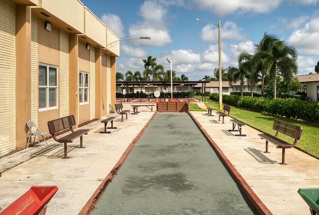 2930 Crosley Drive E M, West Palm Beach, FL 33415