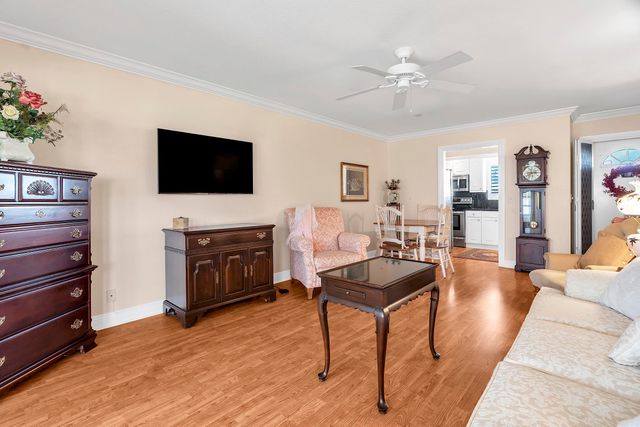 2930 Crosley Drive E M, West Palm Beach, FL 33415