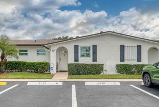 2930 Crosley Drive E M, West Palm Beach, FL 33415