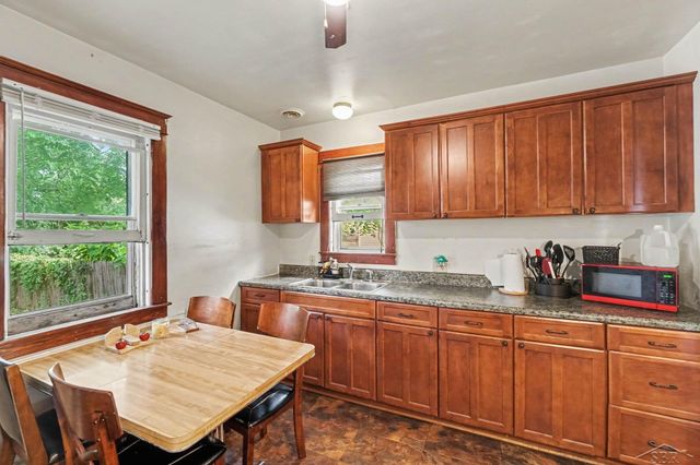 2018 N Woodbridge Street, Saginaw, MI 48602