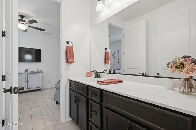 19954 W EXETER Boulevard, Litchfield Park, AZ 85340