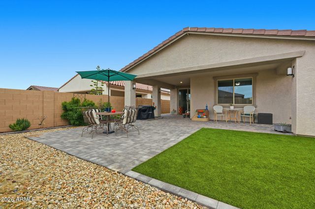 19954 W EXETER Boulevard, Litchfield Park, AZ 85340