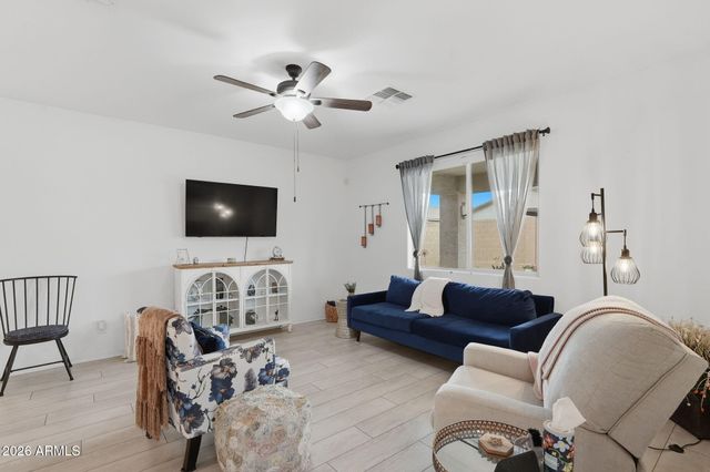 19954 W EXETER Boulevard, Litchfield Park, AZ 85340