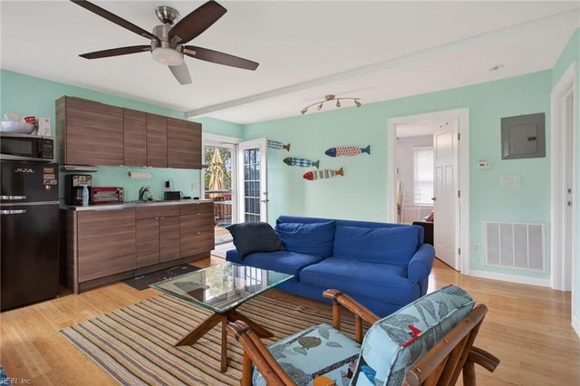 580 General Booth BLVD, Virginia Beach, VA 23451