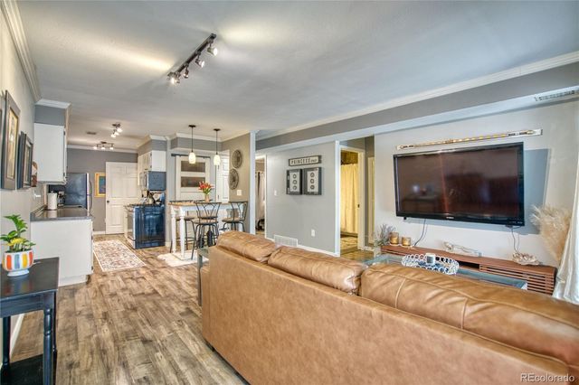 348 Collyer Street 105, Longmont, CO 80501