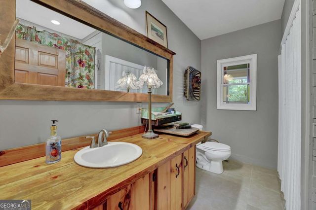 219 Raven Cliff Road, Talking Rock, GA 30175