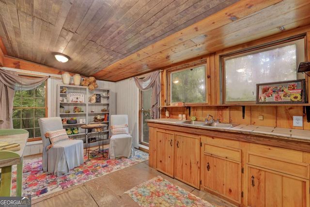 219 Raven Cliff Road, Talking Rock, GA 30175