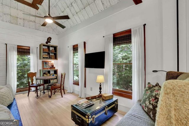 219 Raven Cliff Road, Talking Rock, GA 30175
