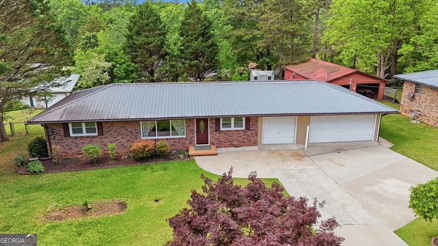 1226 Skyline Drive, Toccoa, GA 30577
