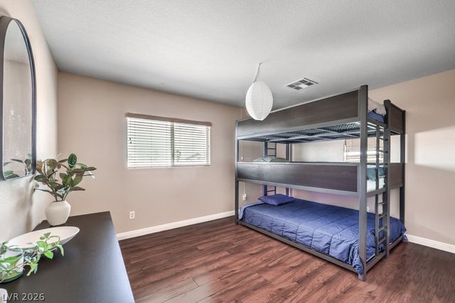 5663 Artesia Lake Court, Las Vegas, NV 89118