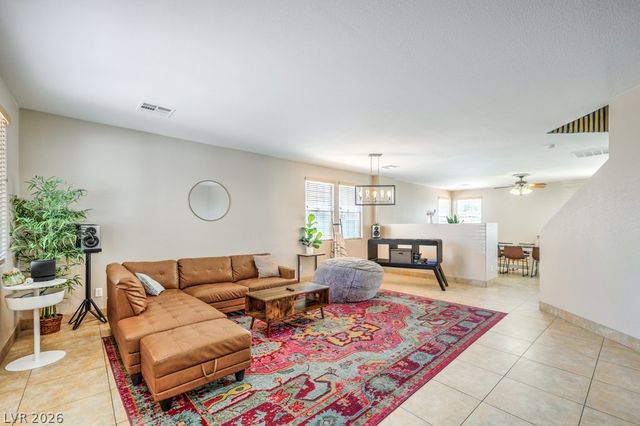 5663 Artesia Lake Court, Las Vegas, NV 89118
