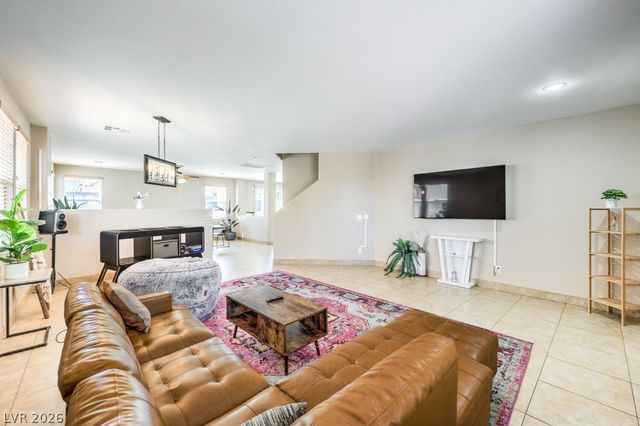 5663 Artesia Lake Court, Las Vegas, NV 89118